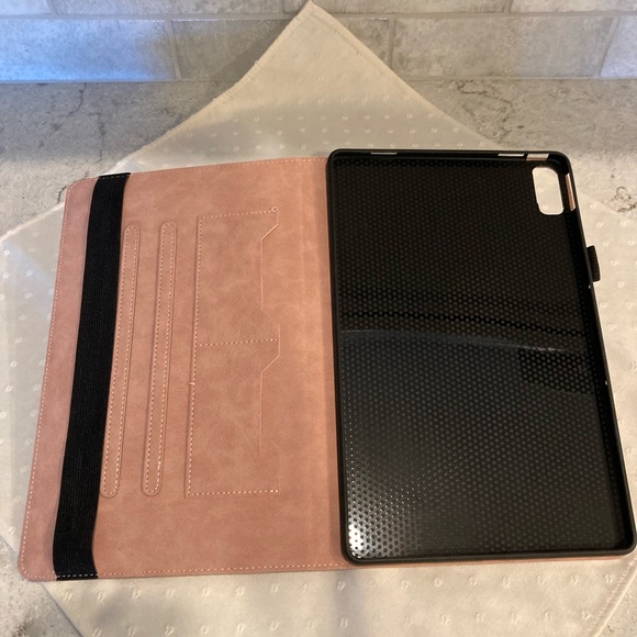 Lenovo Tablet P11 2nd generation case. - Picture 3 of 12